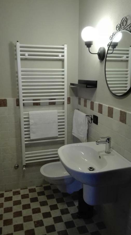 B&B da Miriam Castelnuovo del Garda Bagian luar foto
